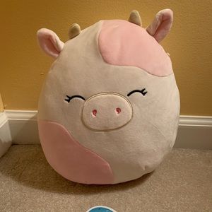 Squishmallow- 10” Caedyn the cow